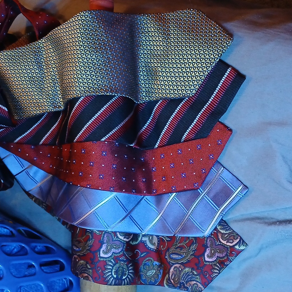 Designer ties lot of 5 Nautica MK CDior Lauren and Alfani